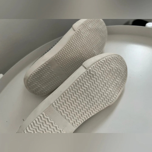 Unisex-Child checkered sneakers size 10 - Picture 3 of 5